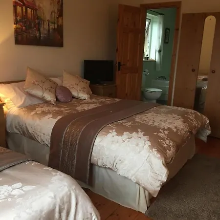 Alojamento de Acomodação e Pequeno-almoço Carrick House Killybegs